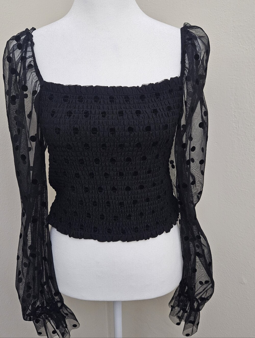 FOREVER 21 CROP TOP, BLACK WITH LONG POLKA DOTS MESH SLEVES, SIZE M